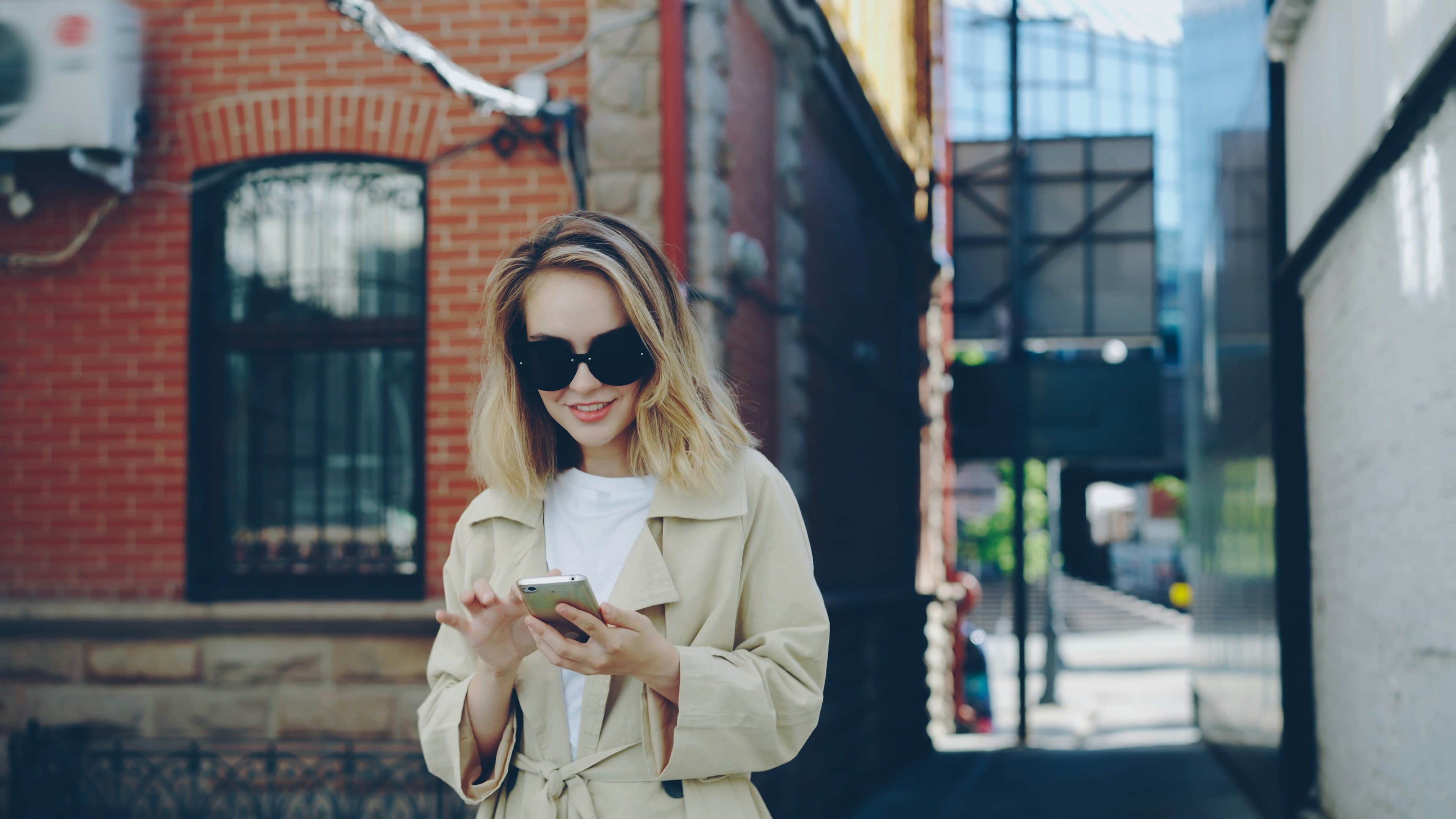 woman on phone.jpg